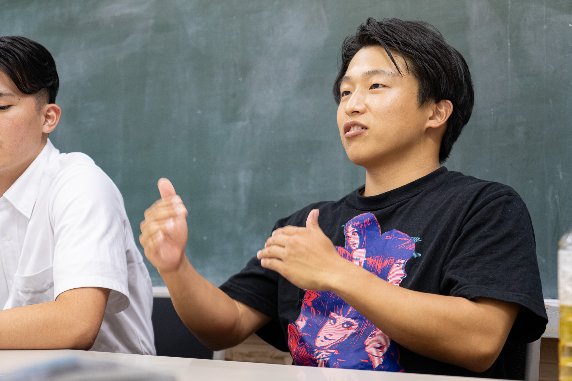 インタビュー中のライム11合